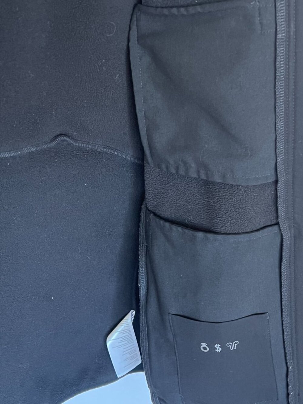 FIGS Black On Shift Fleece Vest Size Medium - Picture 8 of 9